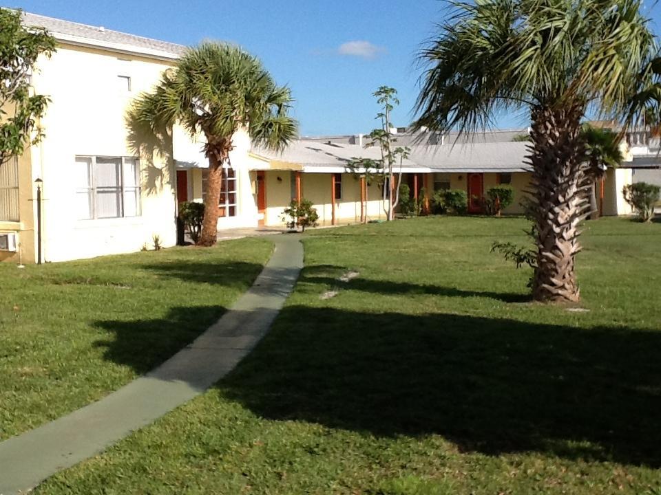 Sunset Inn- Fort Pierce, Fl 외부 사진