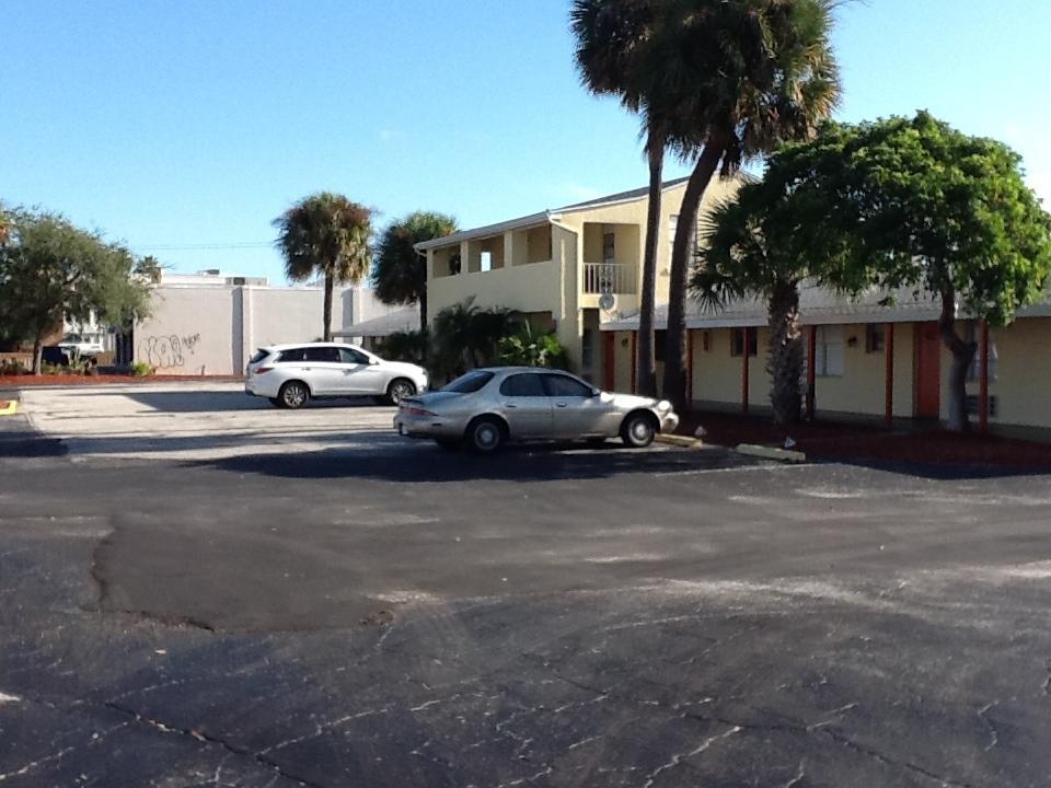 Sunset Inn- Fort Pierce, Fl 외부 사진
