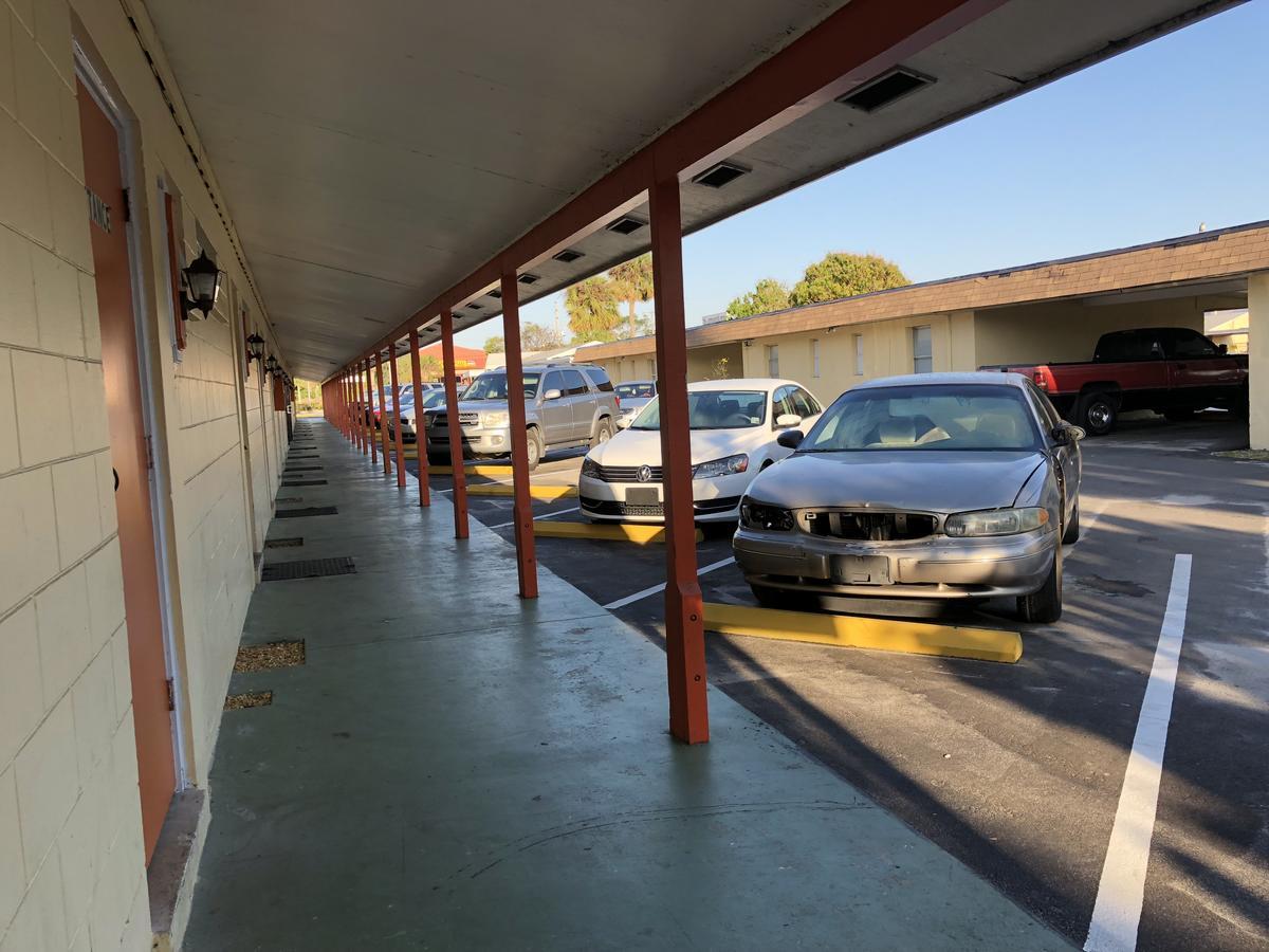 Sunset Inn- Fort Pierce, Fl 외부 사진