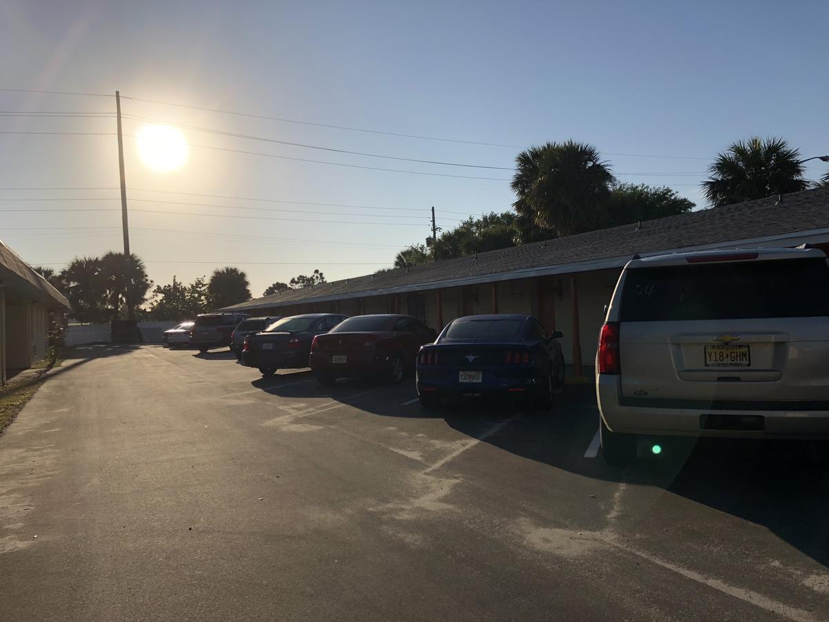 Sunset Inn- Fort Pierce, Fl 외부 사진